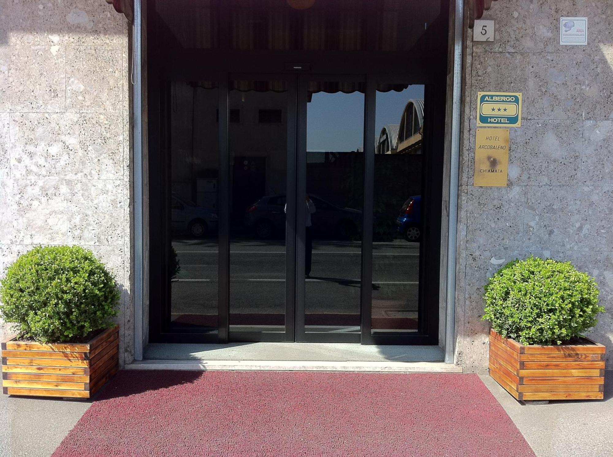 Hotel Arcobaleno Vimodrone Exterior foto